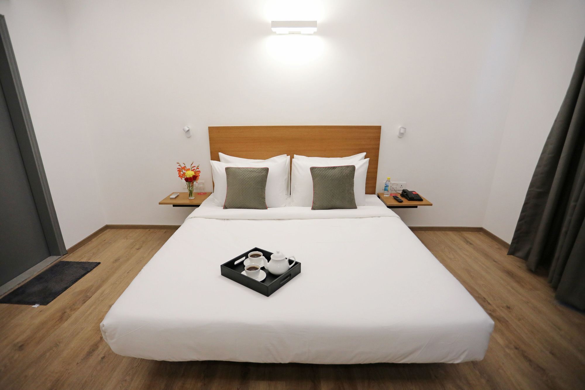 Oyo Townhouse 027 Sector 15 Gurgaon Hotel Kültér fotó